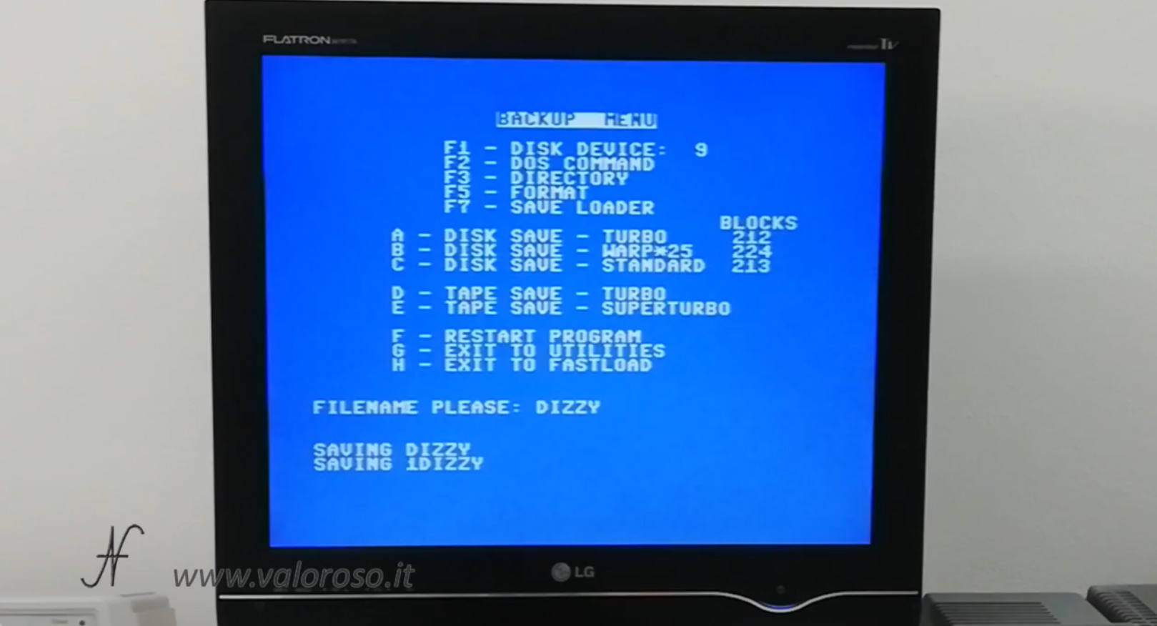 Datel Action Replay, Commodore 64, menu backup disk save SD, copia videogioco da cassetta a SD