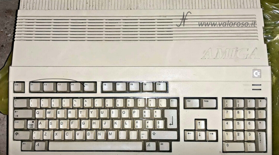 Purchase Amiga 500 A500 on Facebook Marketplace, announcement