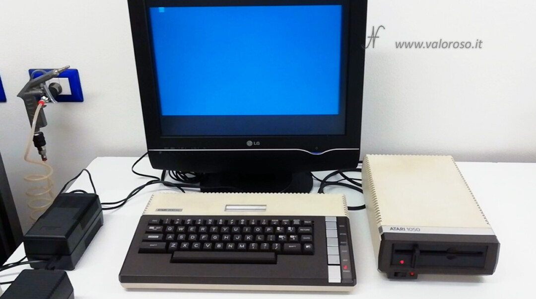 Atari 1050 floppy disk drive, Atari 800XL retro computer trasformatore alimentatore cavo SIO