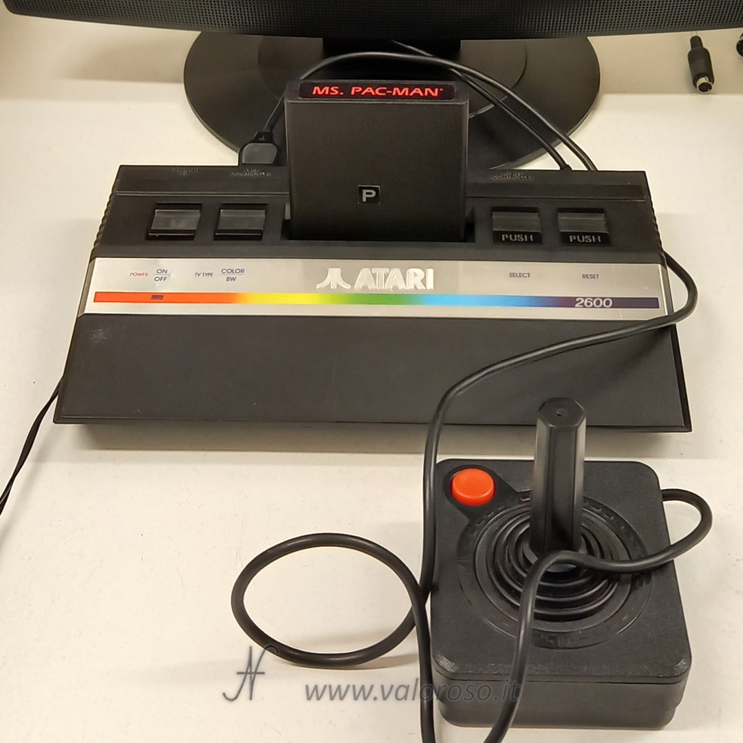 Atari 2600 long rainbow ms.pacman videogame joystick