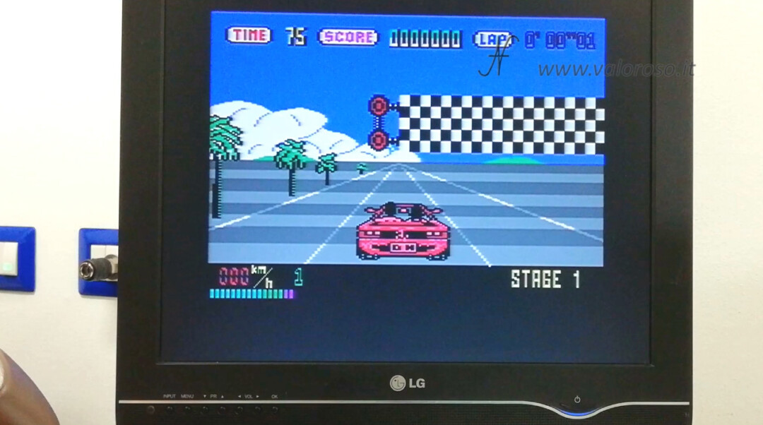 Caricare gioco OutRun con TapeCart SD War64 War 64 Ferrari corsa gara macchine