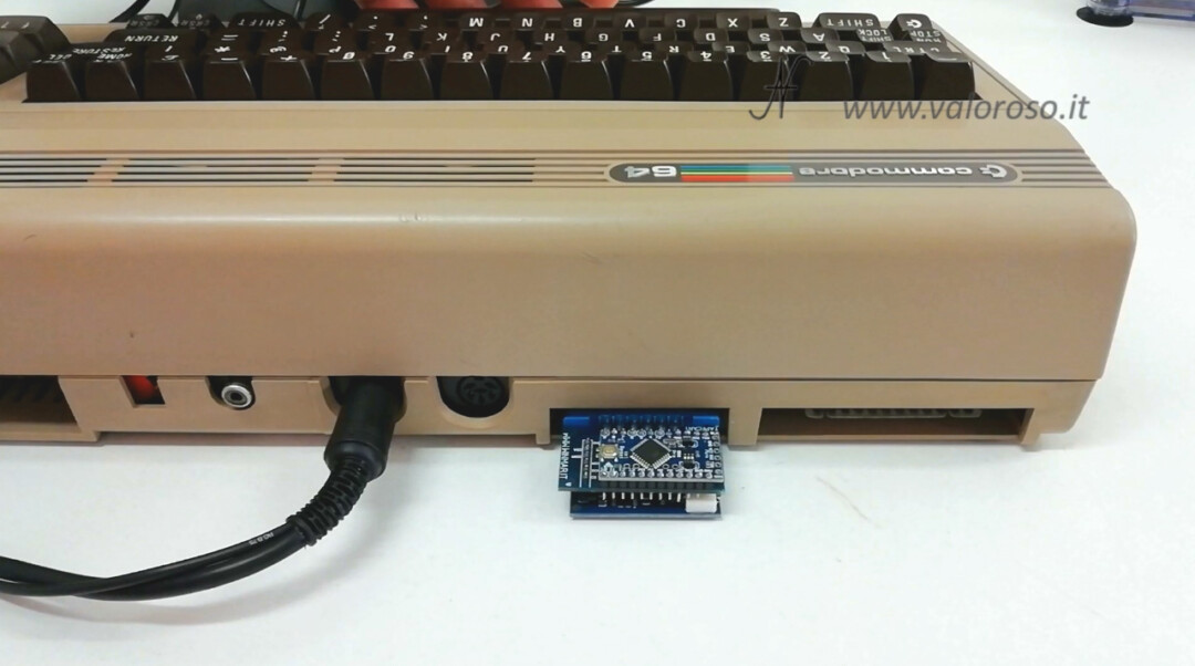 Connect the SD TapeCart to the Commodore 64, 12-pole edge tape datassette port