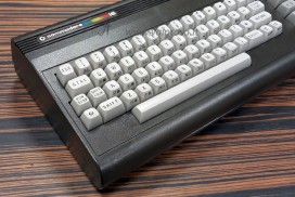 Commodore 16, C16, vintage home computer, vintage retro computer collection