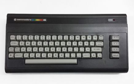 Commodore 16, retrocomputer, C16, CBM, Commodore Business Machines Inc.