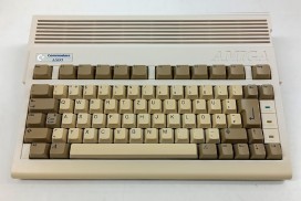 Commodore Amiga 600 vintage computer A600, CBM A600, retro computer
