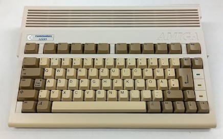 Commodore Amiga 600 computer vintage A600, CBM A600, retro computer