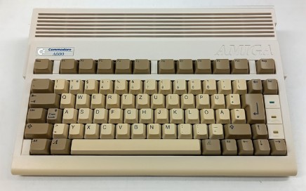 Commodore Amiga 600 vintage computer A600, CBM A600, retro computer