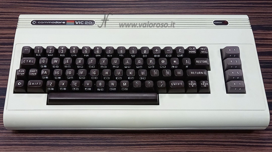Commodore Vic20, Vic-20, home computer anni 80, collezione di computer vintage, 8 bit