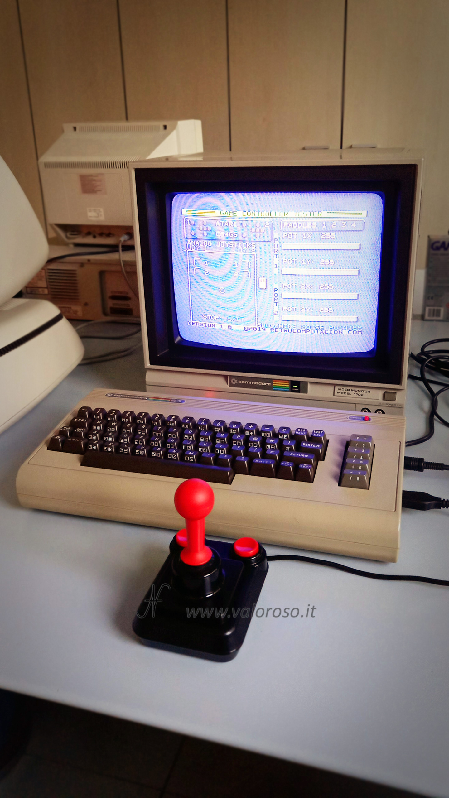 Competition Pro 5000 joystick resturation, fix, repair, test - test finale su Commodore 64 con Game Controller Tester V1.0 RetroComputacion - Restauro joystick Competition Pro originale