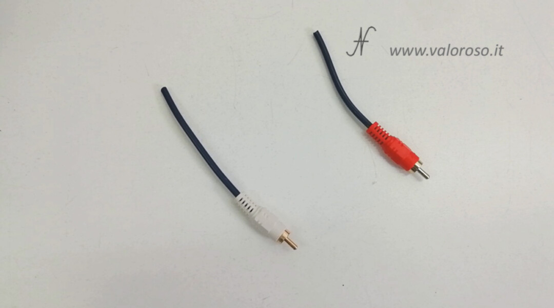 RCA audio connectors to connect the Commodore 64 to the red white TV amplifier