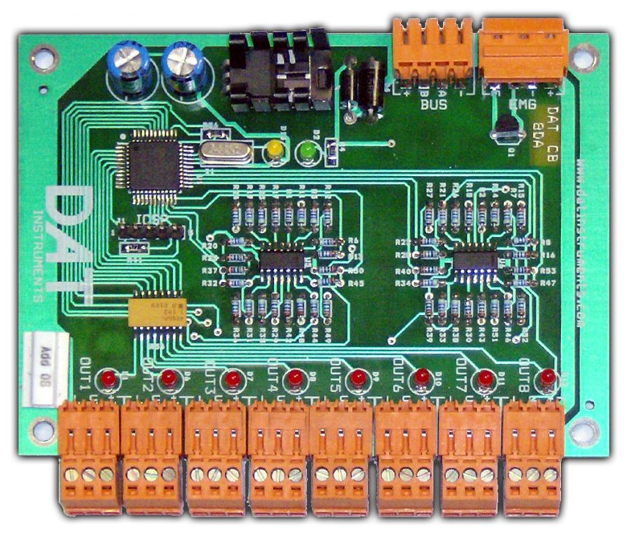 DAT CB 8DA, DAT instruments, 8 analog outputs, DAT CB programmable controllers, by Amedeo Valoroso