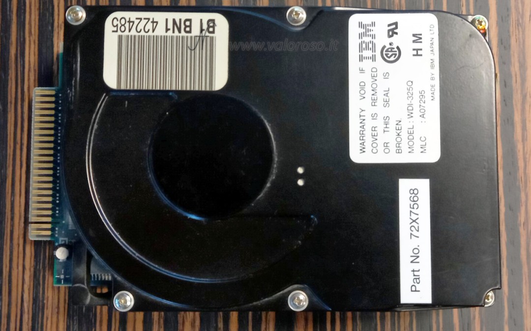 IBM Hard Disk, WDI-325Q, 20MB, connettore EDGE, IBM PS/2, IBM PS/1, Part no: 72X7568