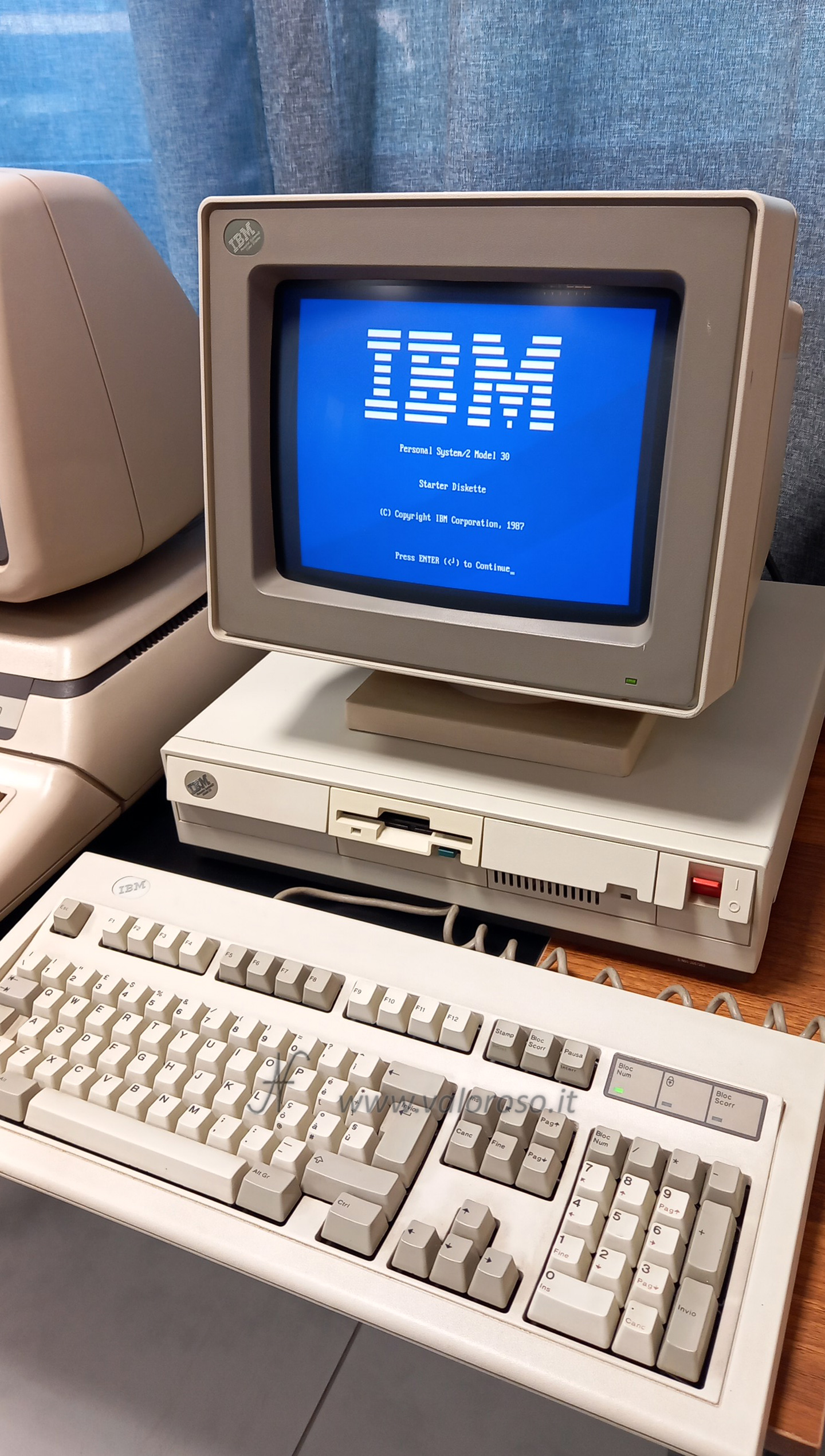 IBM PS2 model 30, Intel 8086, mechanical keyboard, VGA CRT monitor, on, International Business Machines, 80s computer