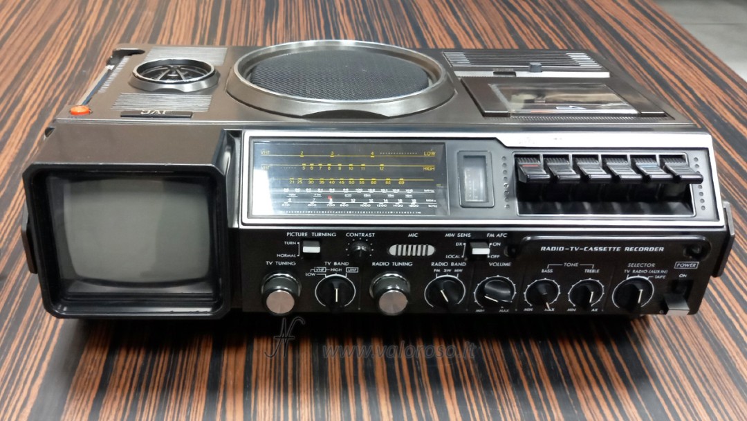 JVC 3080 TV Radio Cassette Recorder, vista frontale, altoparlante, CRT, tubo catodico, manopole, tuning, volume, radio