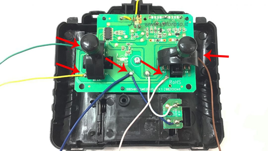 Commodore 64 radio controlled car, electrical cable connection, forward, backward, left, right, gnd, ground