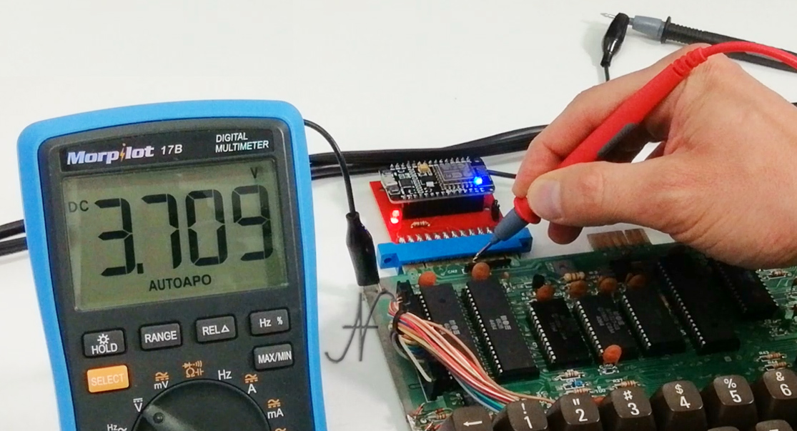 WiFi modem, NodeMCU, ESP8266, wrong voltage on RX pin