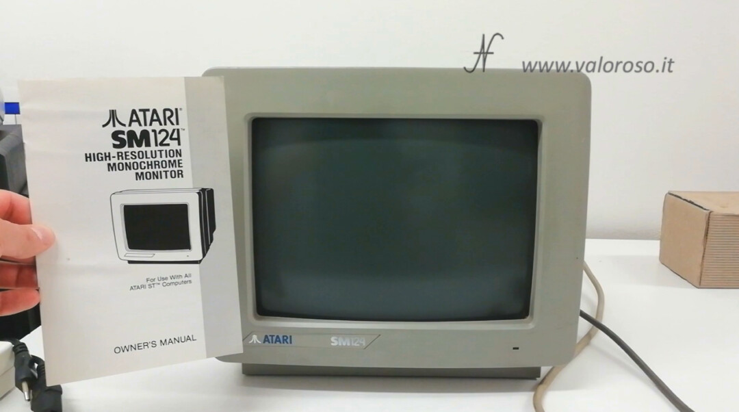 Atari SM124 user manual monitor, black and white B&W monochrome high resolution