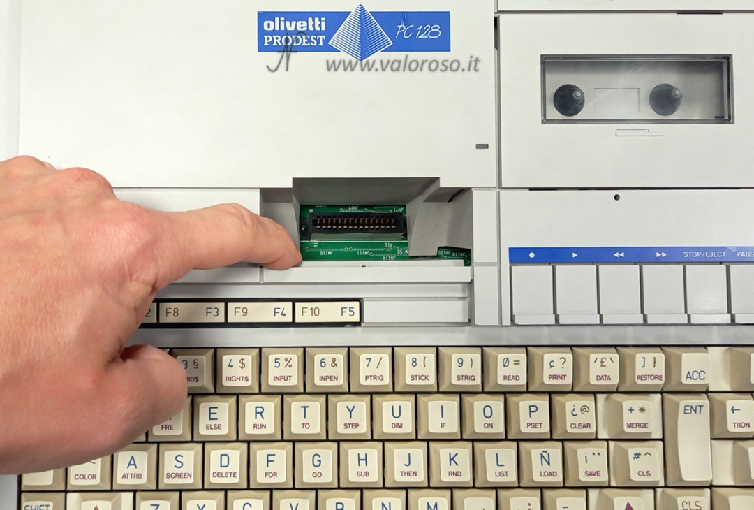 Olivetti Prodest PC128 connettore cartucce, tape, cassette