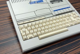 Olivetti Prodest PC128 Italian home computer French Thomson MO6, keyboard, retro computer vintage 80s