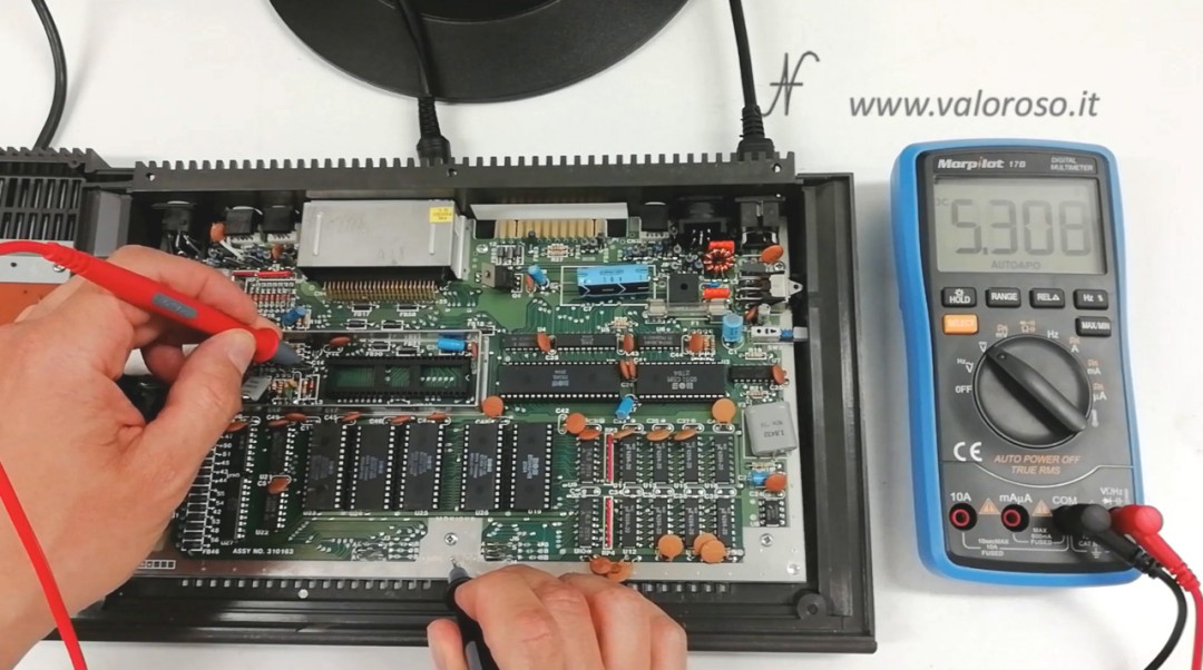 Prova tensione di alimentazione, PCB circuito stampato Commodore Plus4 Plus 4 5V, tolleranza