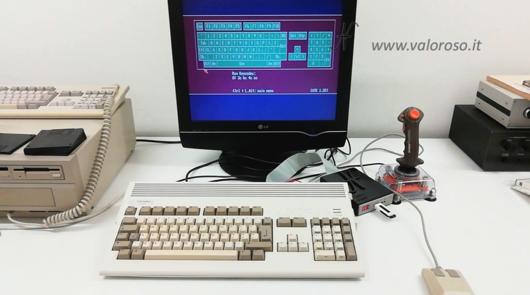 Test the keyboard of the Commodore Amiga 1200, CBM A1200, with AmigaTestKit, [ATK 1.20] by Keir Fraser