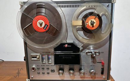 Sanyo MR-909, reel recorder, tape recorder, tape recorder, 4 tracks