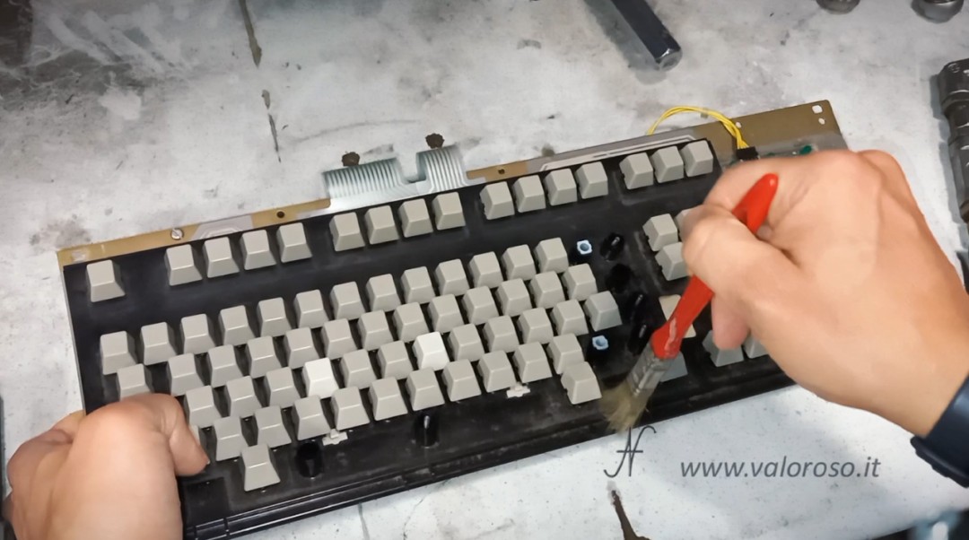 Disassembly and cleaning IBM model M mechanical keyboard, cleaning buckling spring mechanism with brush