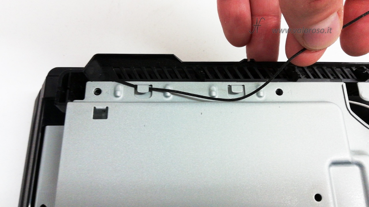 How to disassemble the Sony Playstation 4 Pro Amedeo Valoroso
