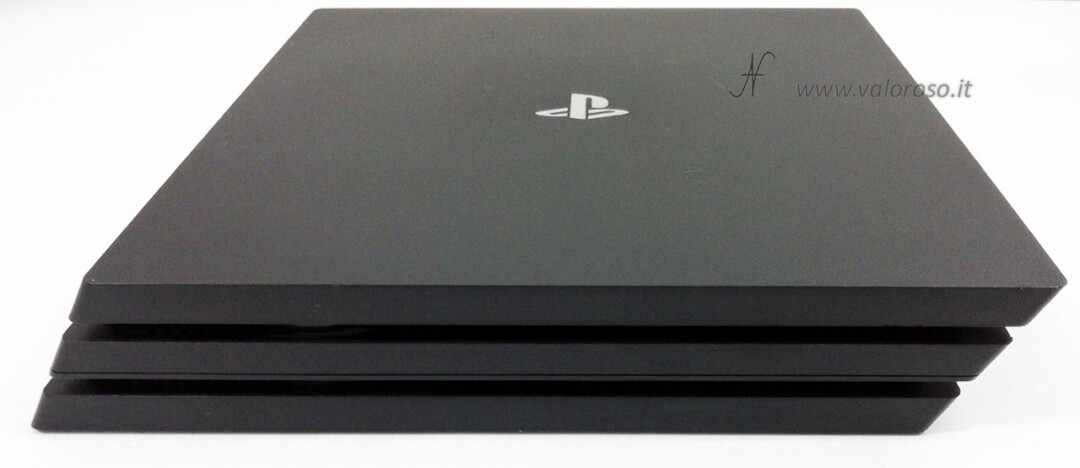 Sony PlayStation 4 Pro, PS4 Pro, Play Station, Playstation4, lato vista laterale