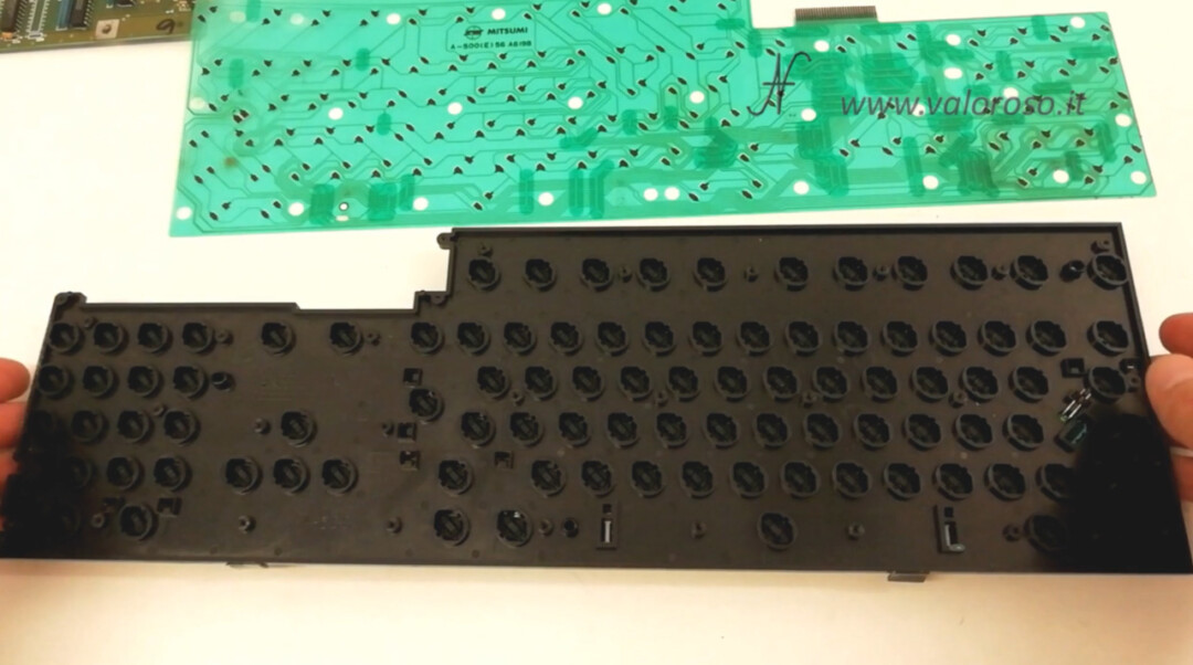 Replace Amiga 500 keyboard membrane, clean conductive rubber behind button keys, plastic foil, flexible printed circuit board