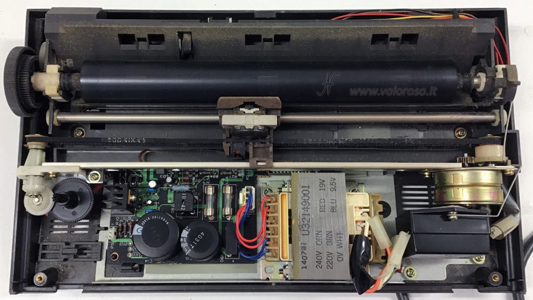 Commodore MPS 803 printer, disassembled printer, carriage, dirty head, belt, gears, stepper motor, motherboard