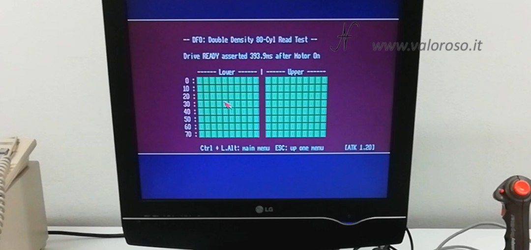 Test Commodore Amiga 1200, prova floppy disk drive esterno interno con AmigaTestKit, tracce settori dischetto 3.5 pollici, [ATK 1.20] by Keir Fraser