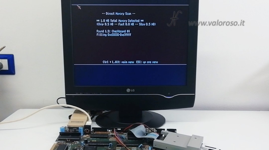 Test Commodore Amiga 500, A500, espansione Amiga 501 A501, AmigaTestKit, memory scan