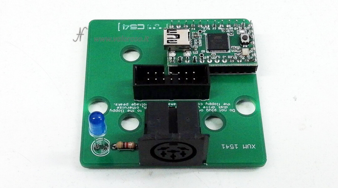 Come costruire uno XUM1541, Tutorial montaggio XUM1541 Commodore 1541 USB C64, Teensy2 scheda montata assemblata, adattatore USB IEC Faszination eBay IEC